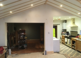 B231E493-AFBF-42AF-8B76-88D621712115